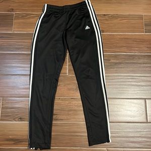 Adidas small joggers